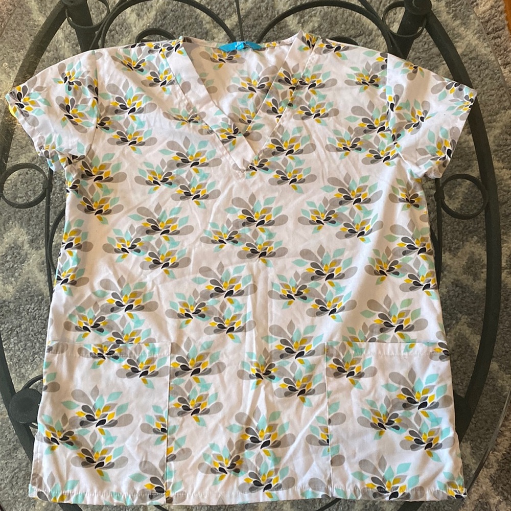 JDM scrub top